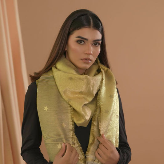Golden Starburst Shawl – Shine with Subtle Glamour